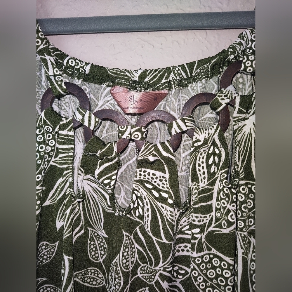 SJS Tropical Olive Green Mini Dress size M - Picture 2 of 7
